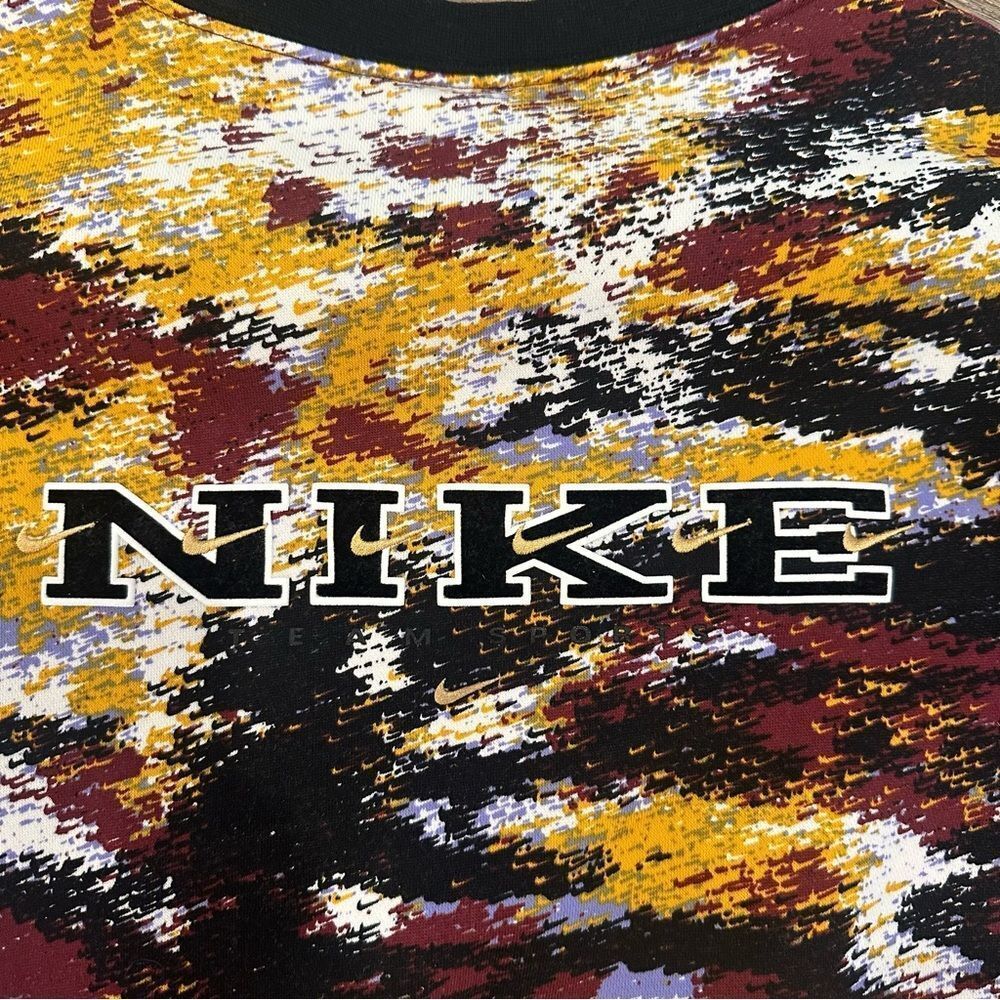 Women's Nike Sportswear Gel Revival Fleece Crew Sweatshirt size medium - Picture 8 of 10